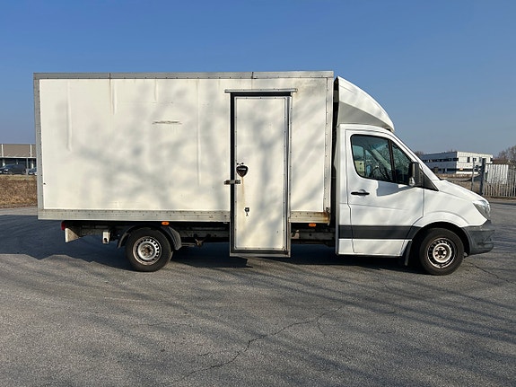Mercedes-Benz Sprinter 208 4 of 5