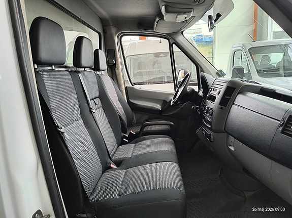Mercedes-Benz Sprinter 518 16 of 23