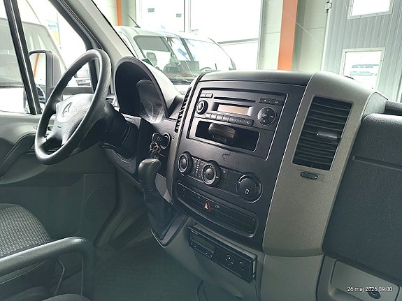 Mercedes-Benz Sprinter 518 19 of 23