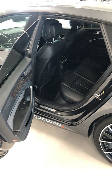 Audi 50 9 of 11
