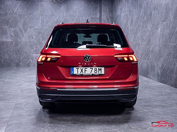 Volkswagen Tiguan 6 of 27