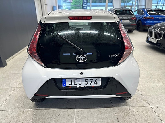 Toyota Aygo 5 of 5