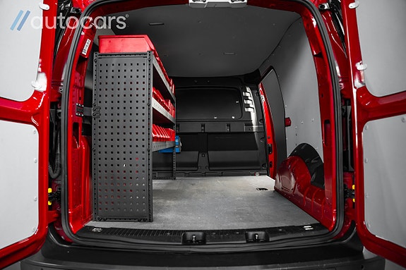 Volkswagen Caddy Maxi 11 of 30