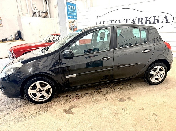 Renault Clio 4 of 5