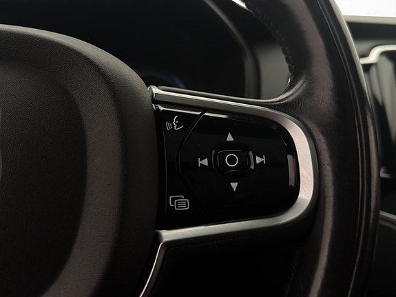 Volvo XC90 22 of 30