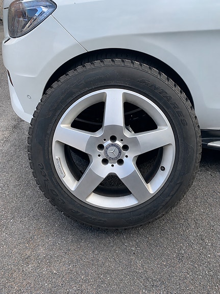 Mercedes-Benz ML350 16 of 16