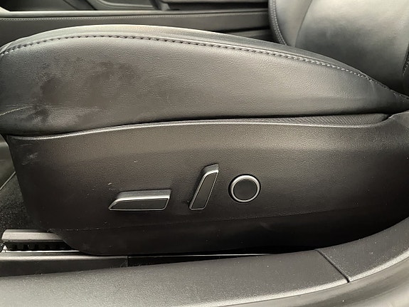 Tesla Model 3 25 of 30
