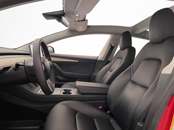 Tesla Model 3 23 of 30
