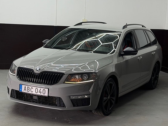 Skoda Octavia RS 4 of 5