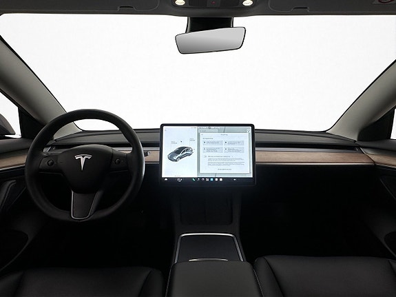 Tesla Model 3 11 of 30