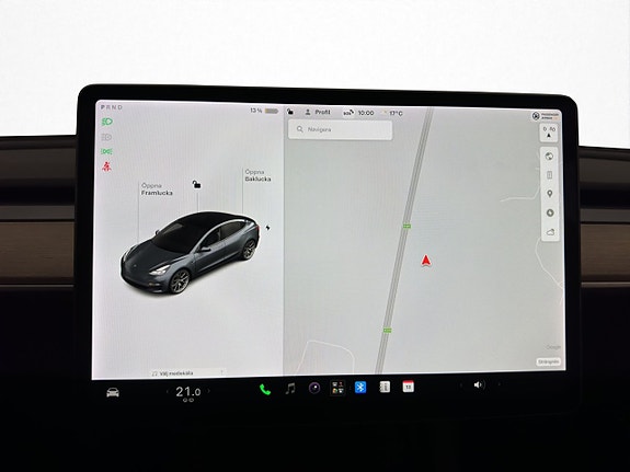 Tesla Model 3 13 of 30