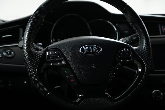 Kia Ceed 18 of 22
