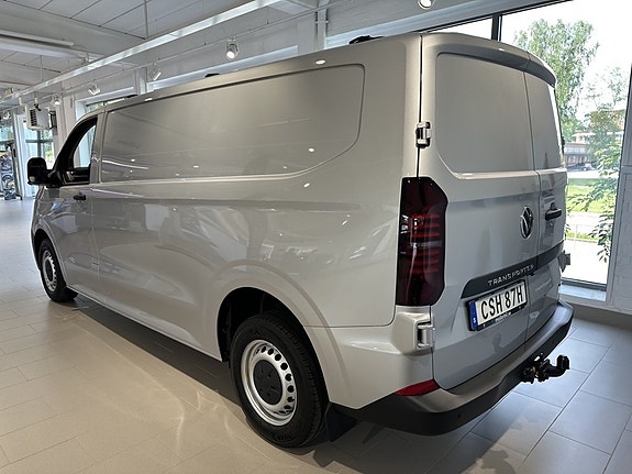 Volkswagen Transporter 4 of 5
