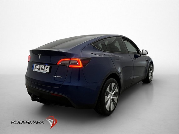 Tesla Model Y 9 of 30