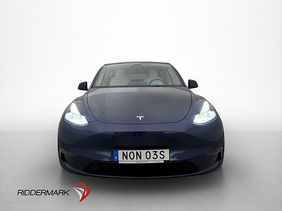 Tesla Model Y 3 of 30