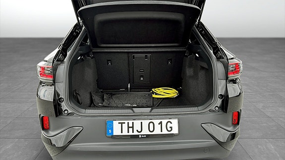 Volkswagen ID.4 GTX 12 of 14