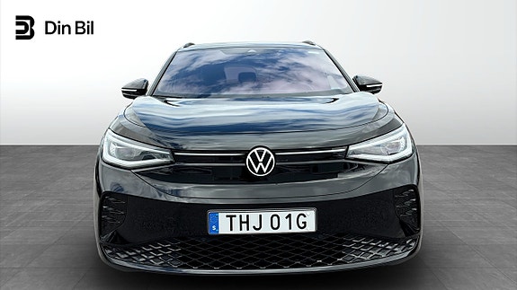 Volkswagen ID.4 GTX 4 of 5