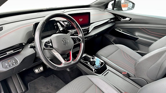 Volkswagen ID.4 GTX 7 of 14