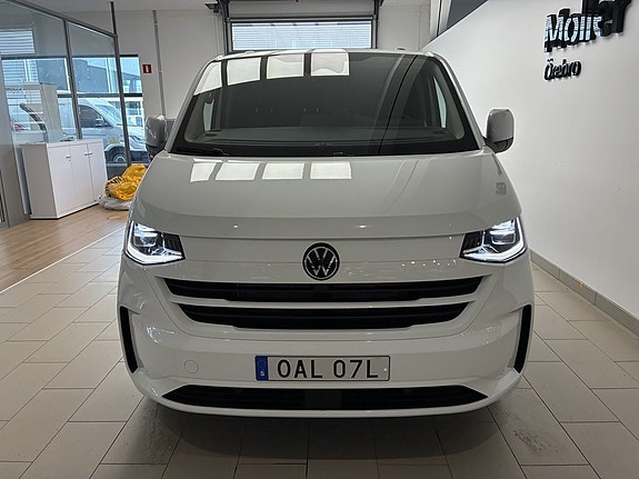 Volkswagen Transporter 2 of 5