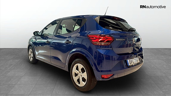 Dacia Sandero 3 of 5