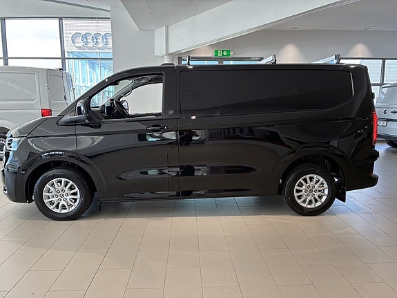 Volkswagen Transporter 2 of 5