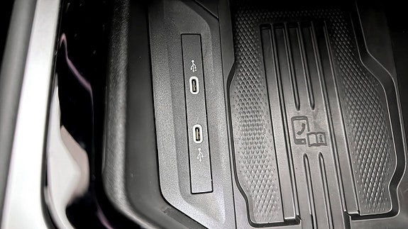 Volkswagen Passat 18 of 19