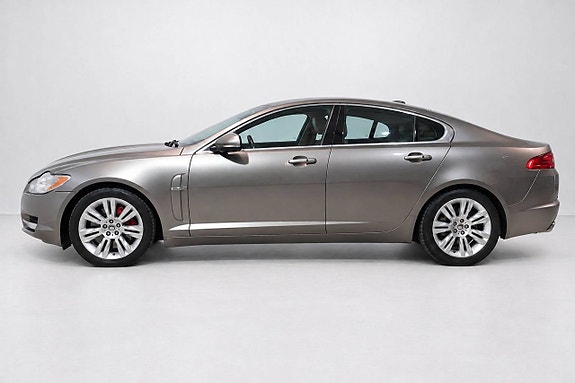 Jaguar XF 5 of 25
