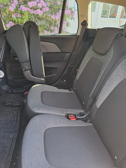 Citroen Grand C4 Picasso 6 of 6