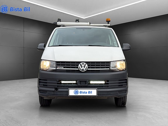 Volkswagen Transporter 5 of 18
