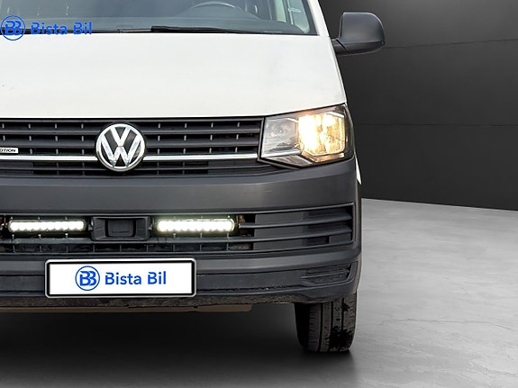 Volkswagen Transporter 6 of 18