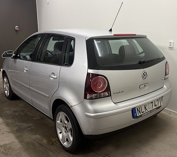 Volkswagen Polo 3 of 5