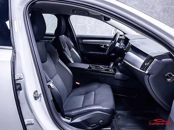 Volvo V90 14 of 26