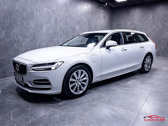 Volvo V90 3 of 5