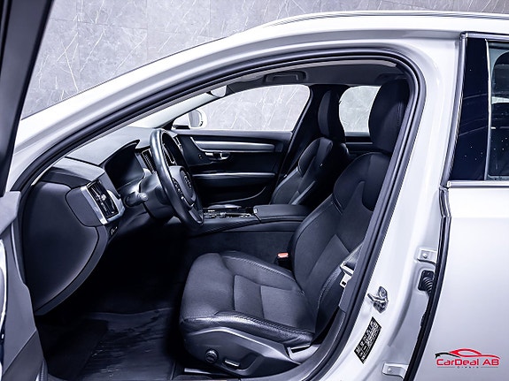 Volvo V90 10 of 26