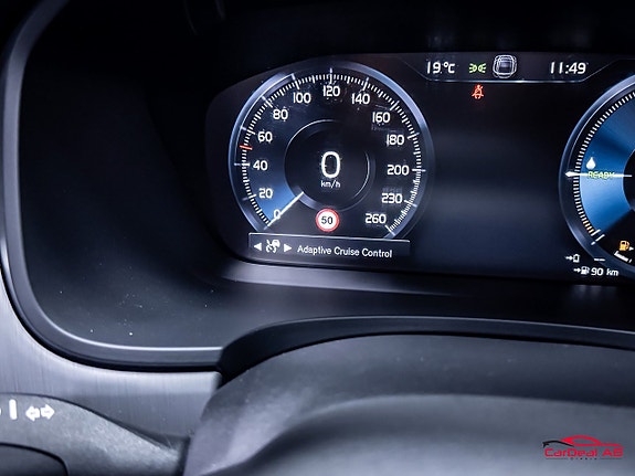 Volvo V90 21 of 26