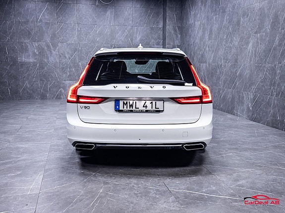 Volvo V90 6 of 26