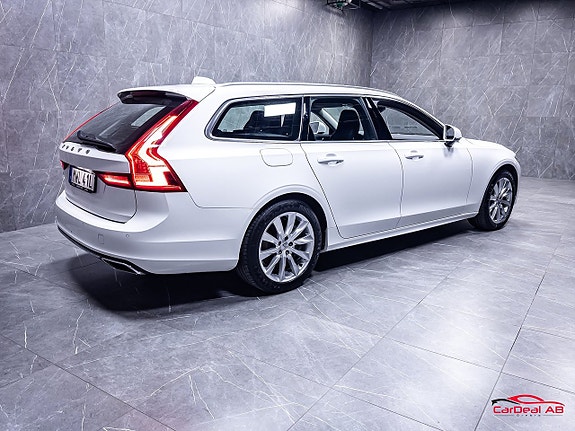 Volvo V90 7 of 26