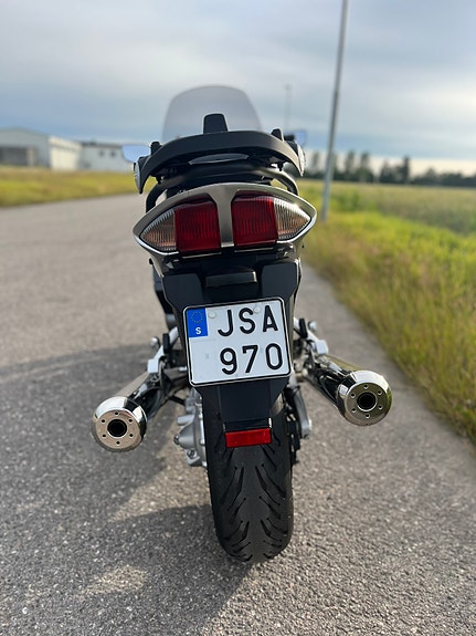 Yamaha FJR1300 5 of 5