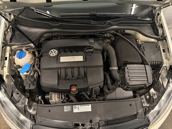 Volkswagen Golf VI 15 of 15