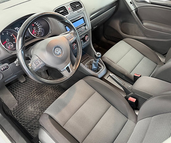 Volkswagen Golf VI 6 of 15