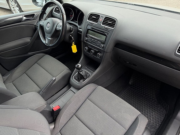 Volkswagen Golf VI 7 of 15