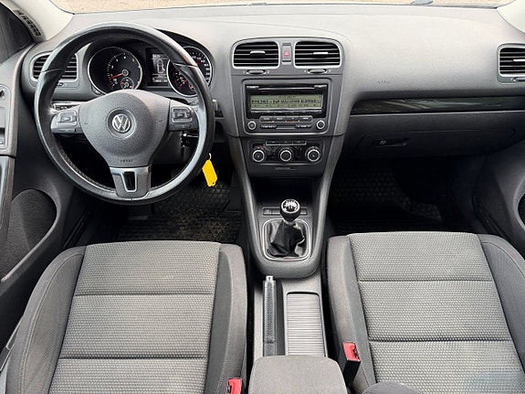 Volkswagen Golf VI 9 of 15