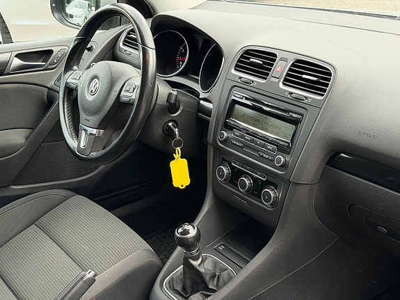 Volkswagen Golf VI 8 of 15