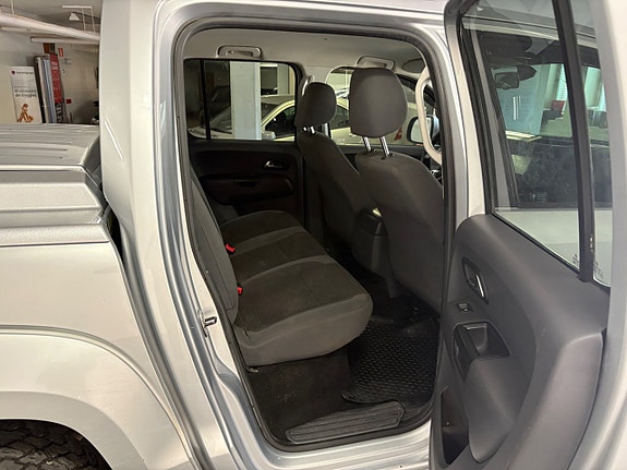 Volkswagen Amarok 19 of 20