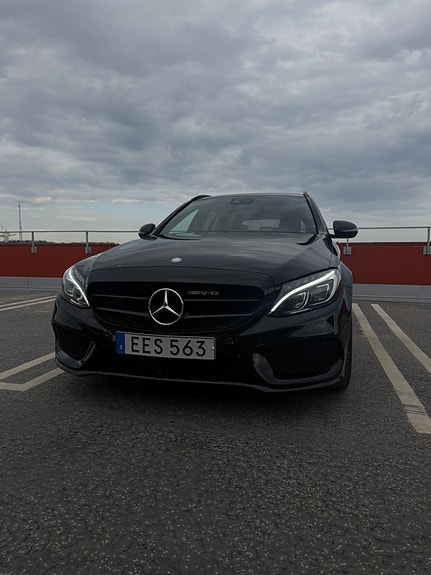 Mercedes-Benz C250 4 of 13
