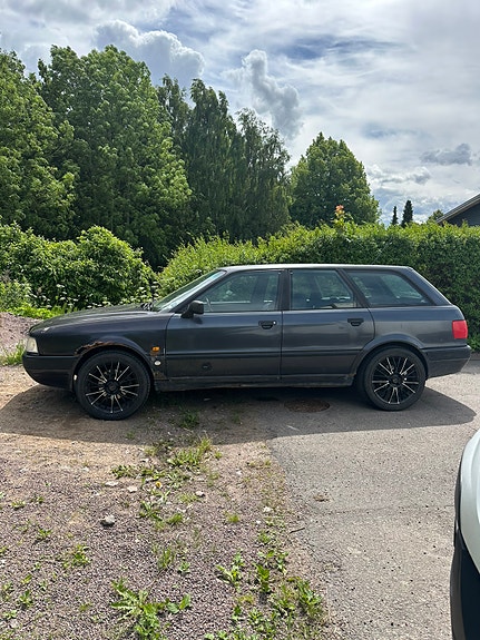 Audi 80 2 of 5