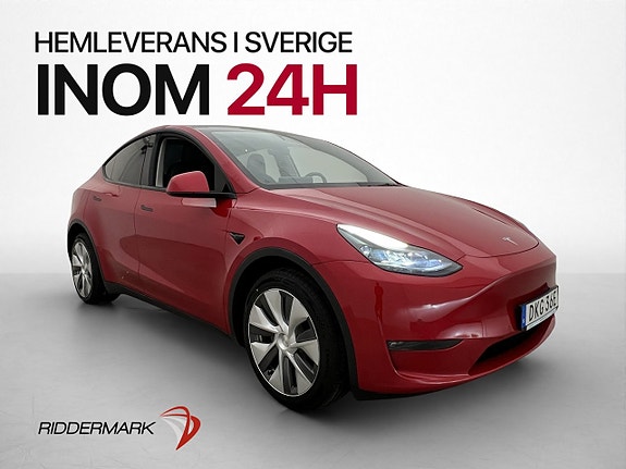 Tesla Model Y 4 of 30