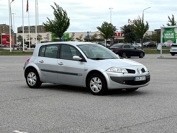 Renault Megane II 2 of 5