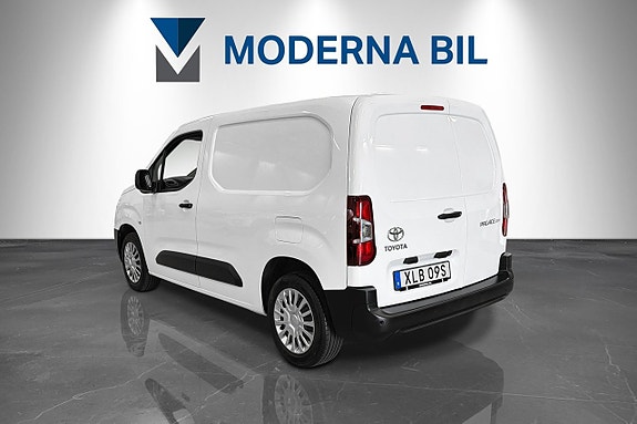 Toyota Proace City 3 of 5
