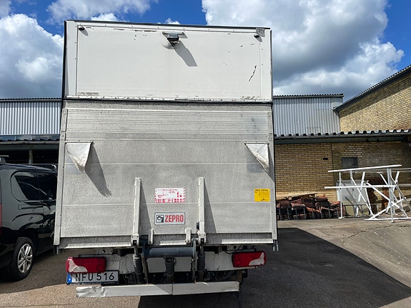 Volkswagen Crafter 3 of 5